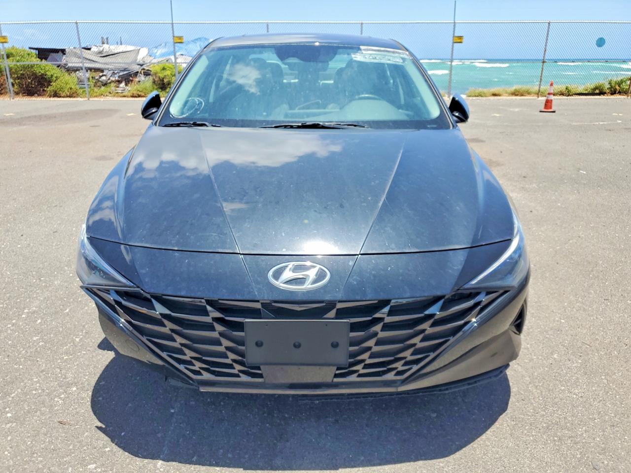 2023 HYUNDAI ELANTRA LIMITED — снимка 5