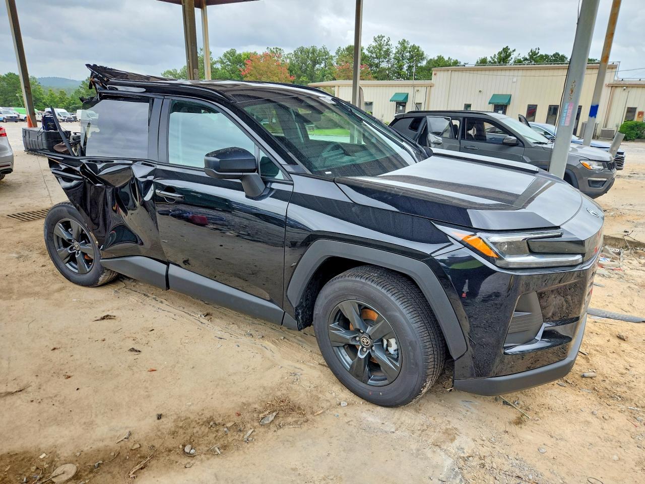 2026 TOYOTA RAV4 LE — снимка 4