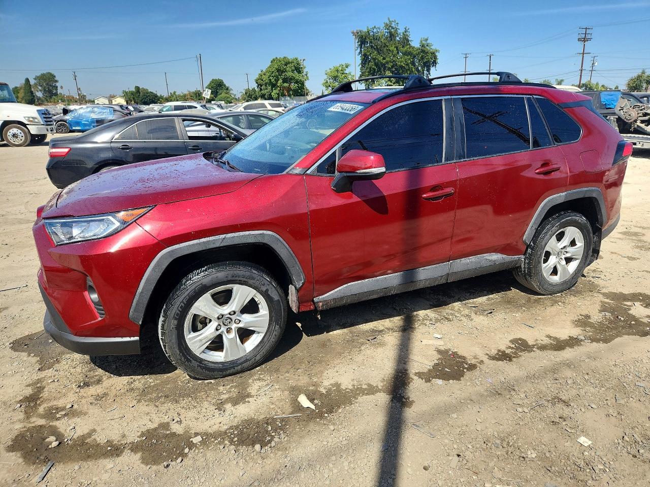 2019 TOYOTA RAV4 XLE