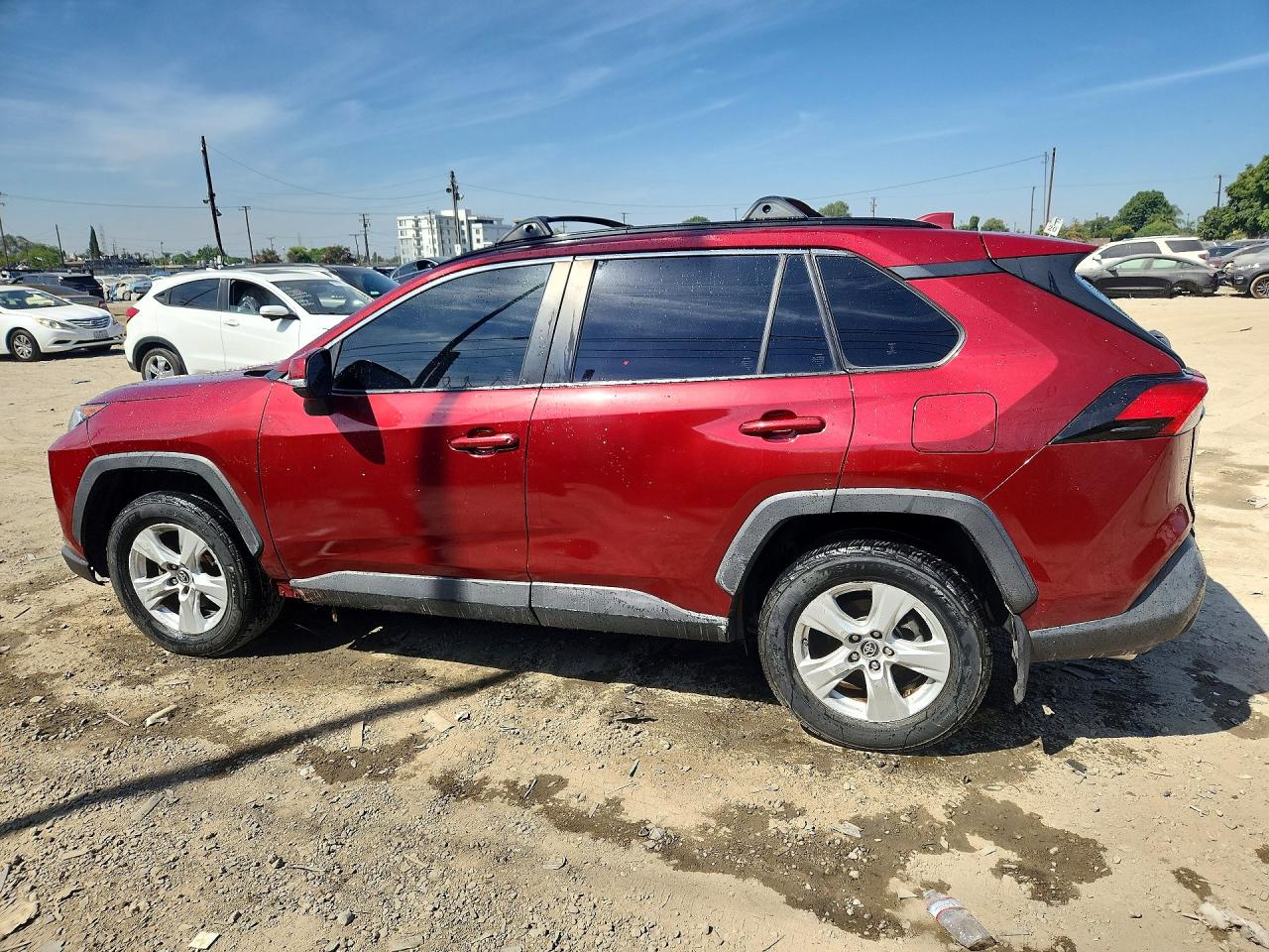 2019 TOYOTA RAV4 XLE — снимка 2