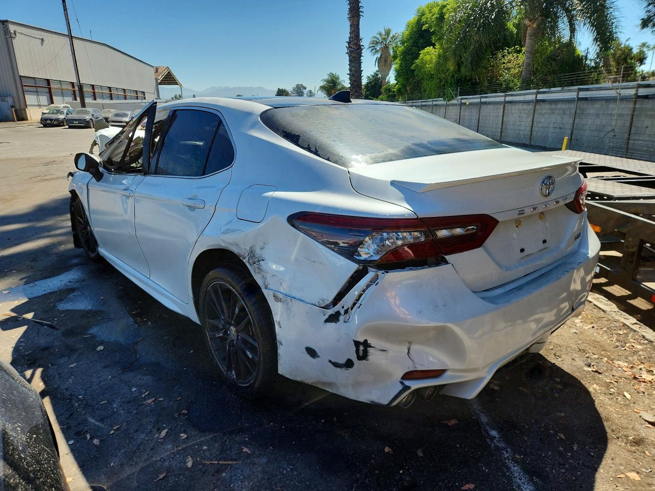 2022 TOYOTA CAMRY XSE — снимка 2