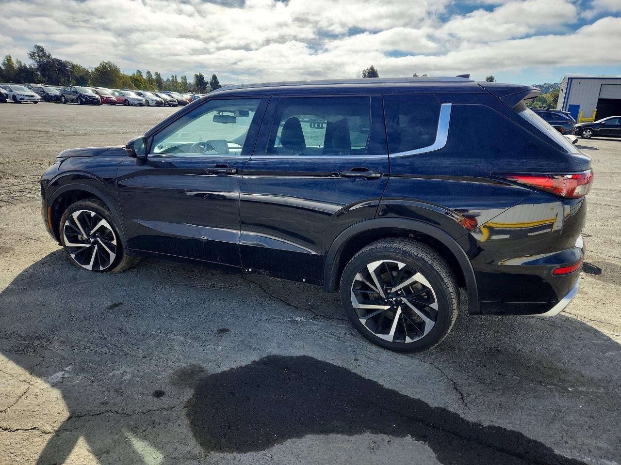 2022 MITSUBISHI OUTLANDER SEL — снимка 2
