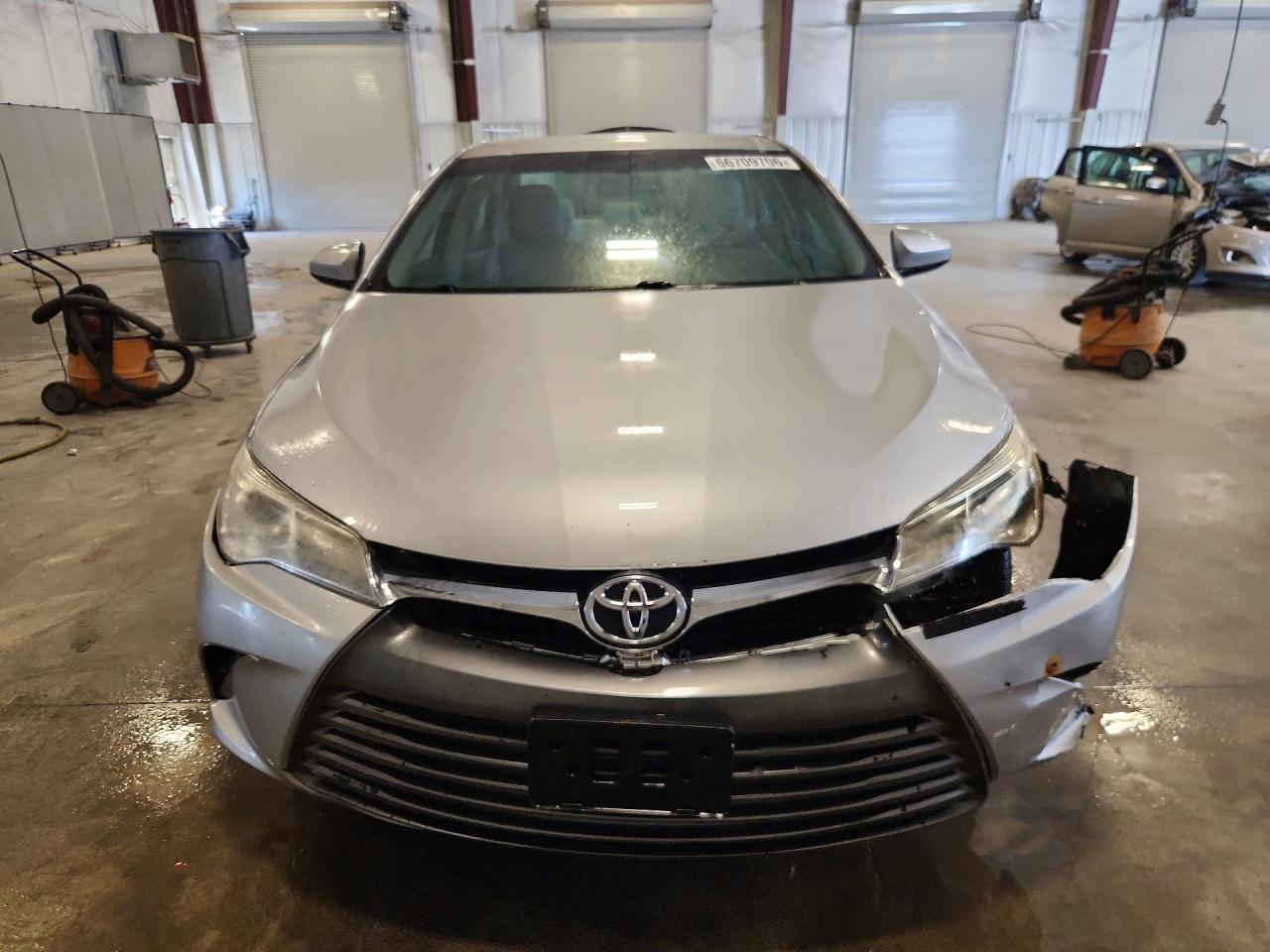 2016 TOYOTA CAMRY LE — снимка 5