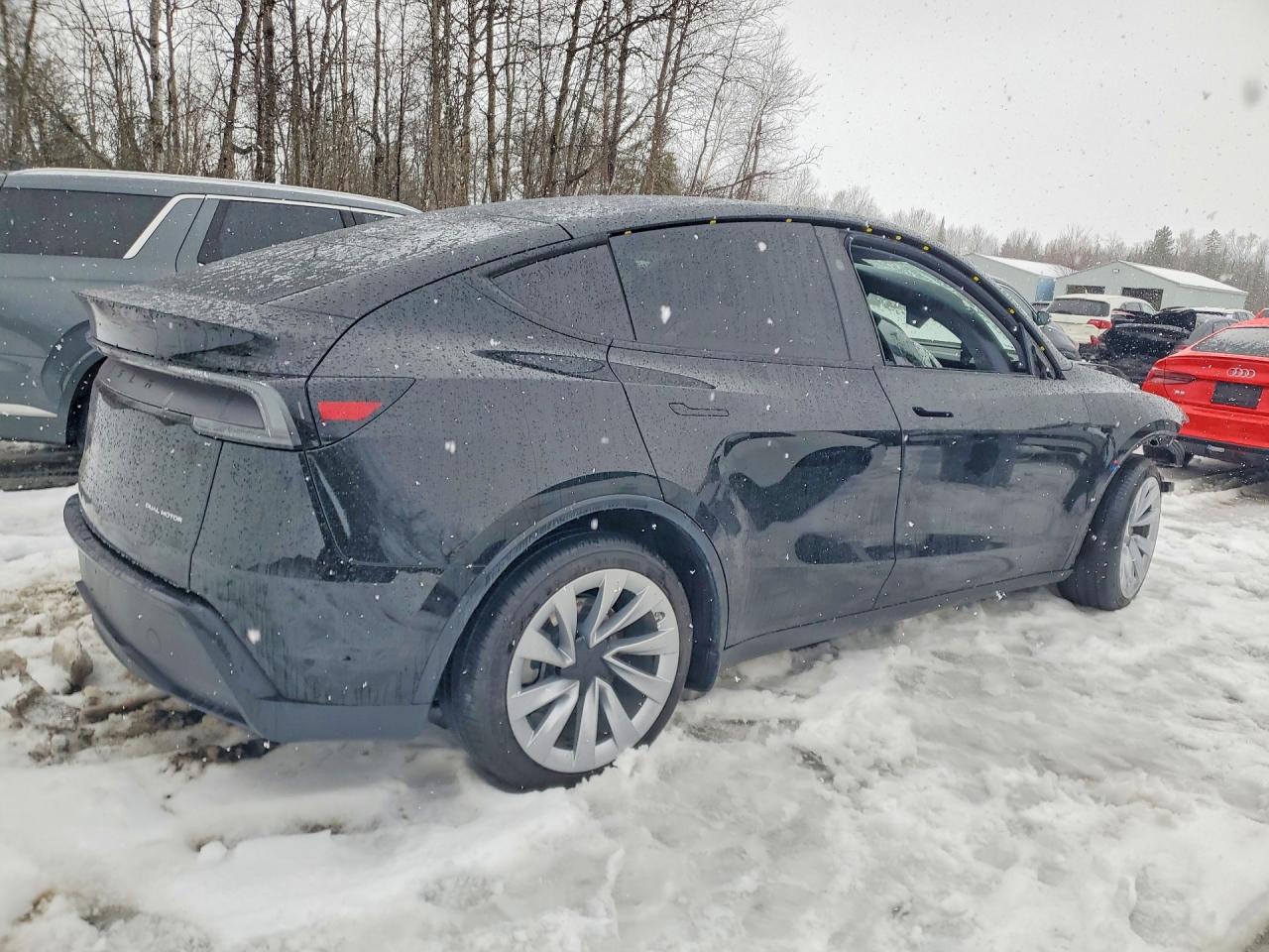 2026 TESLA MODEL Y — снимка 3