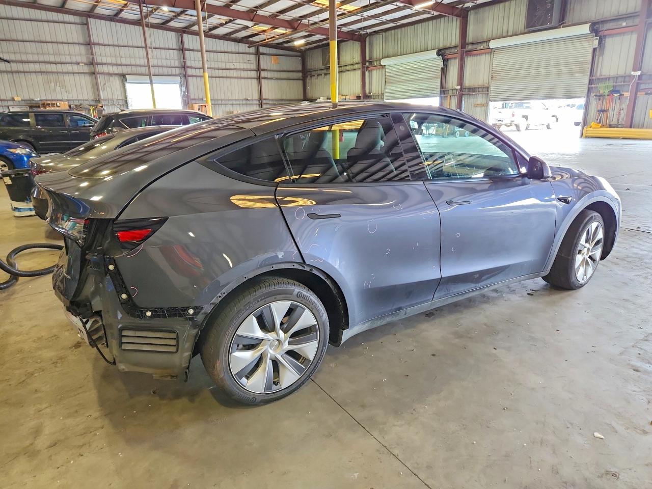 2023 TESLA MODEL Y — снимка 3