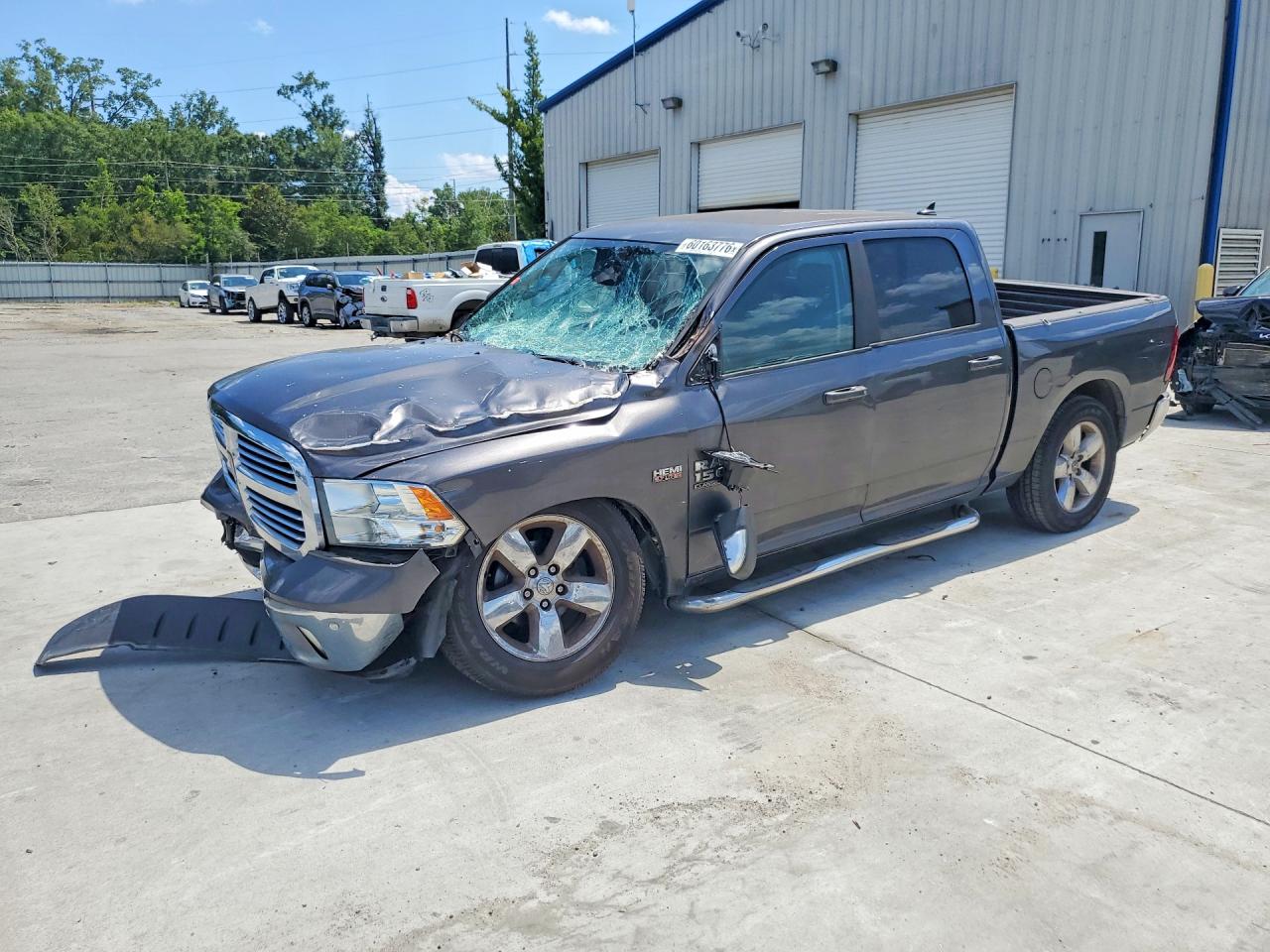 2019 RAM 1500 CLASSIC SLT