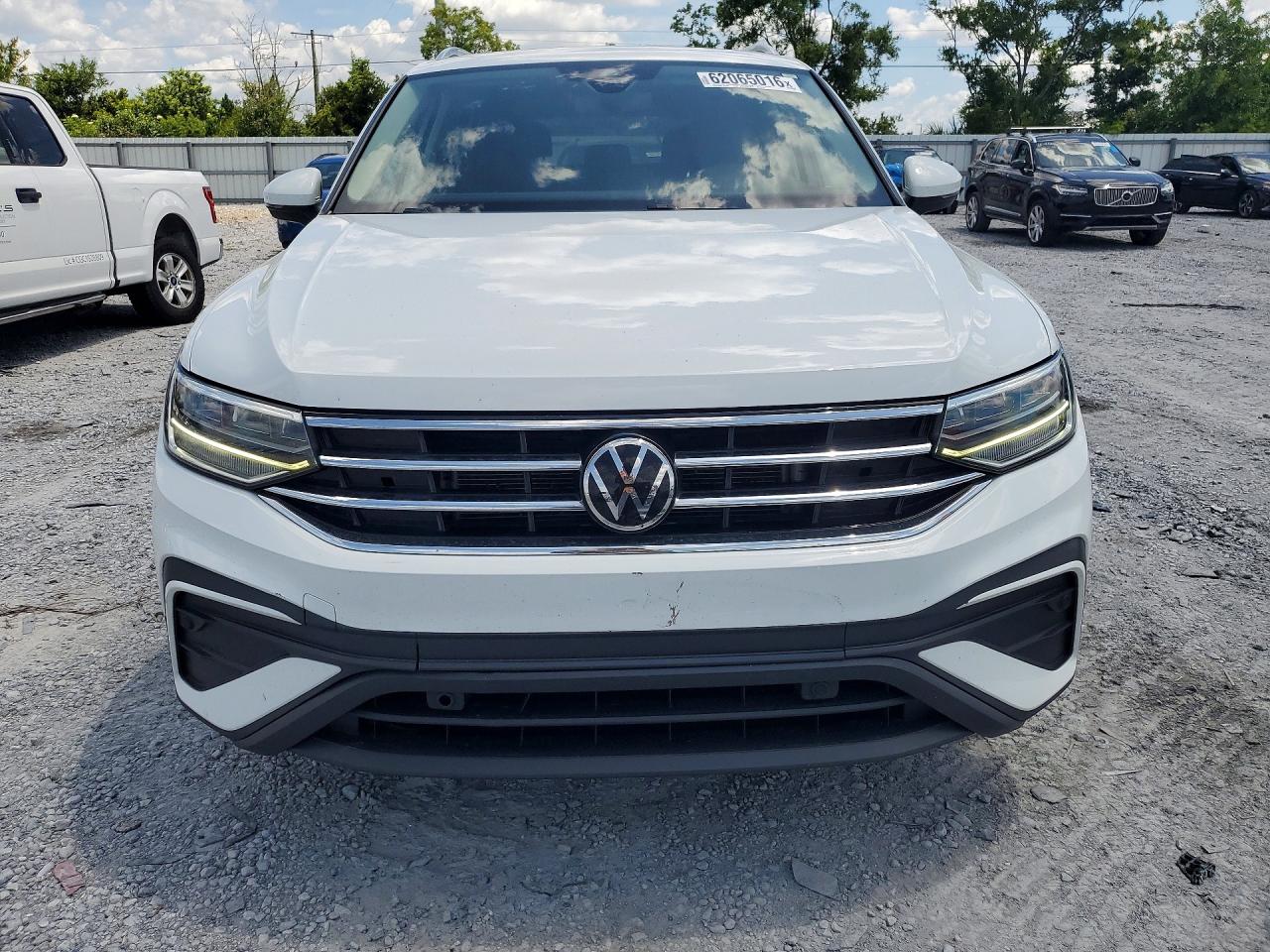 2022 VOLKSWAGEN TIGUAN SE — снимка 5