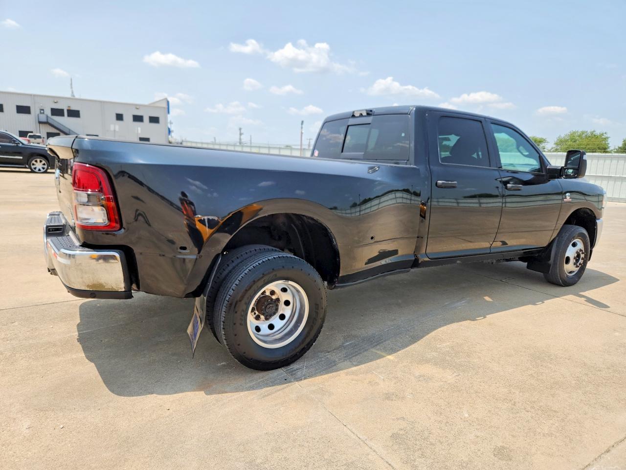 2023 RAM 3500 TRADESMAN — снимка 3