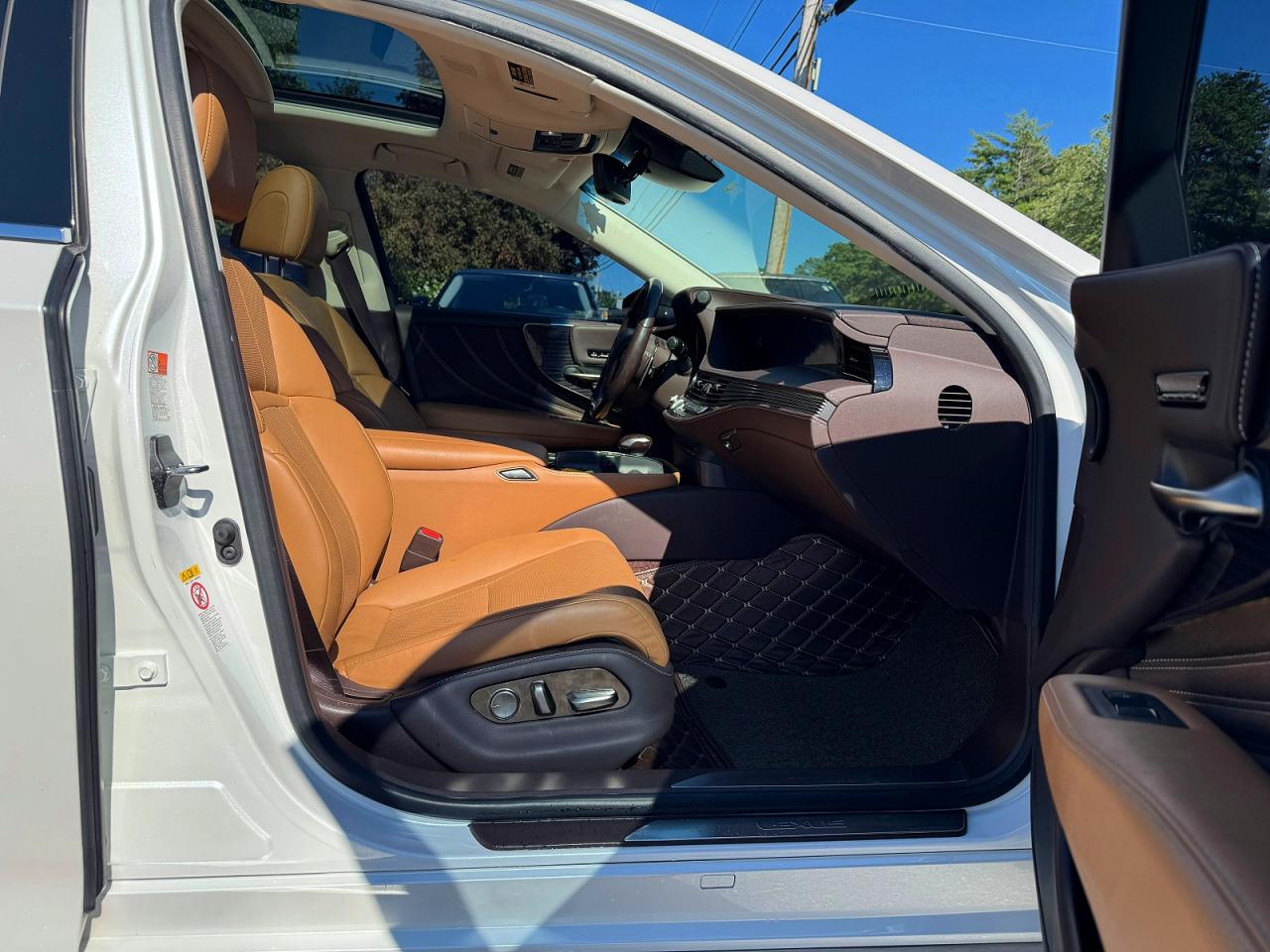 2018 LEXUS LS 500H — снимка 5