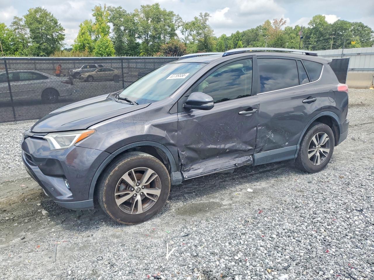 2018 TOYOTA RAV4 XLE