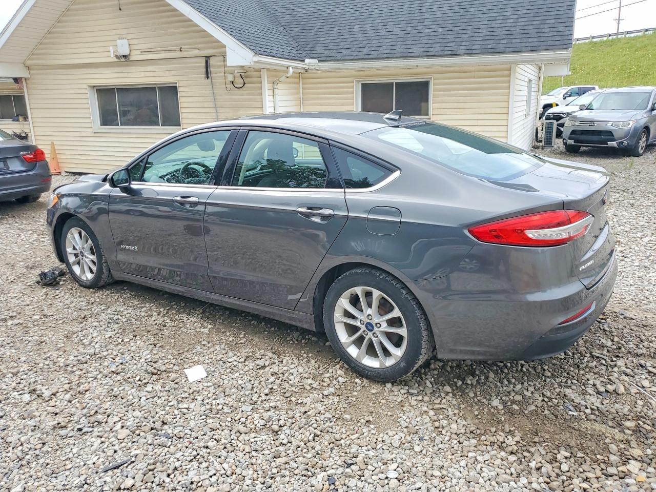2019 FORD FUSION SE — снимка 2