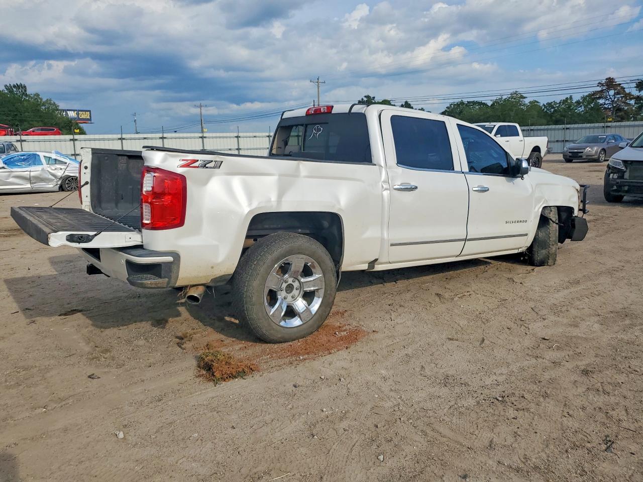 2018 CHEVROLET SILVERADO K1500 LTZ — снимка 3
