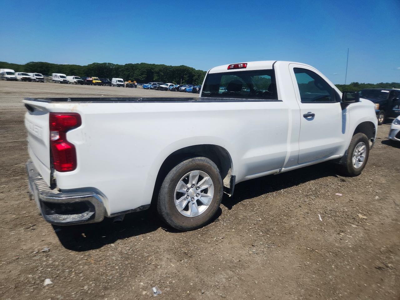 2023 CHEVROLET SILVERADO C1500 — снимка 3