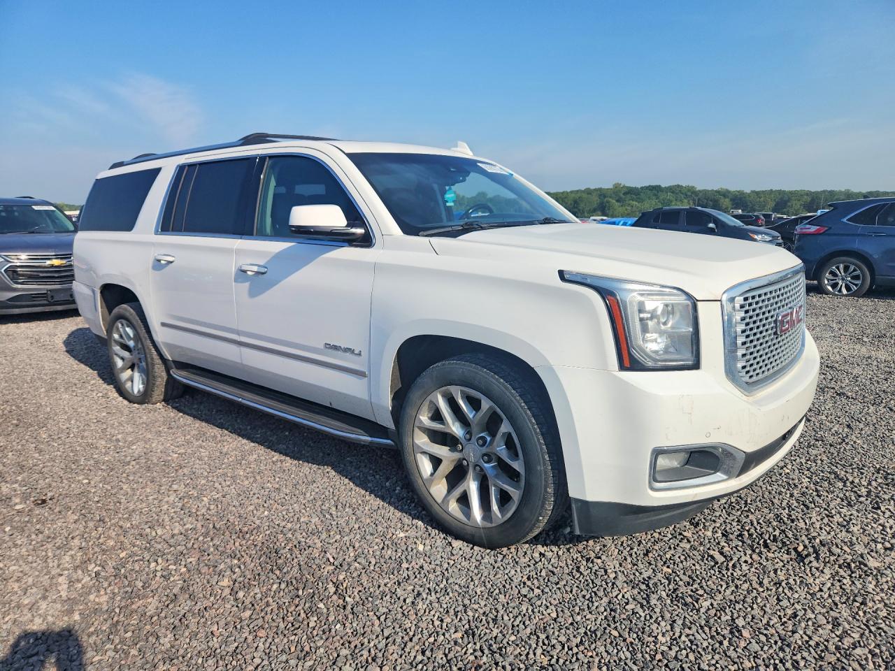 2017 GMC YUKON XL DENALI — снимка 4