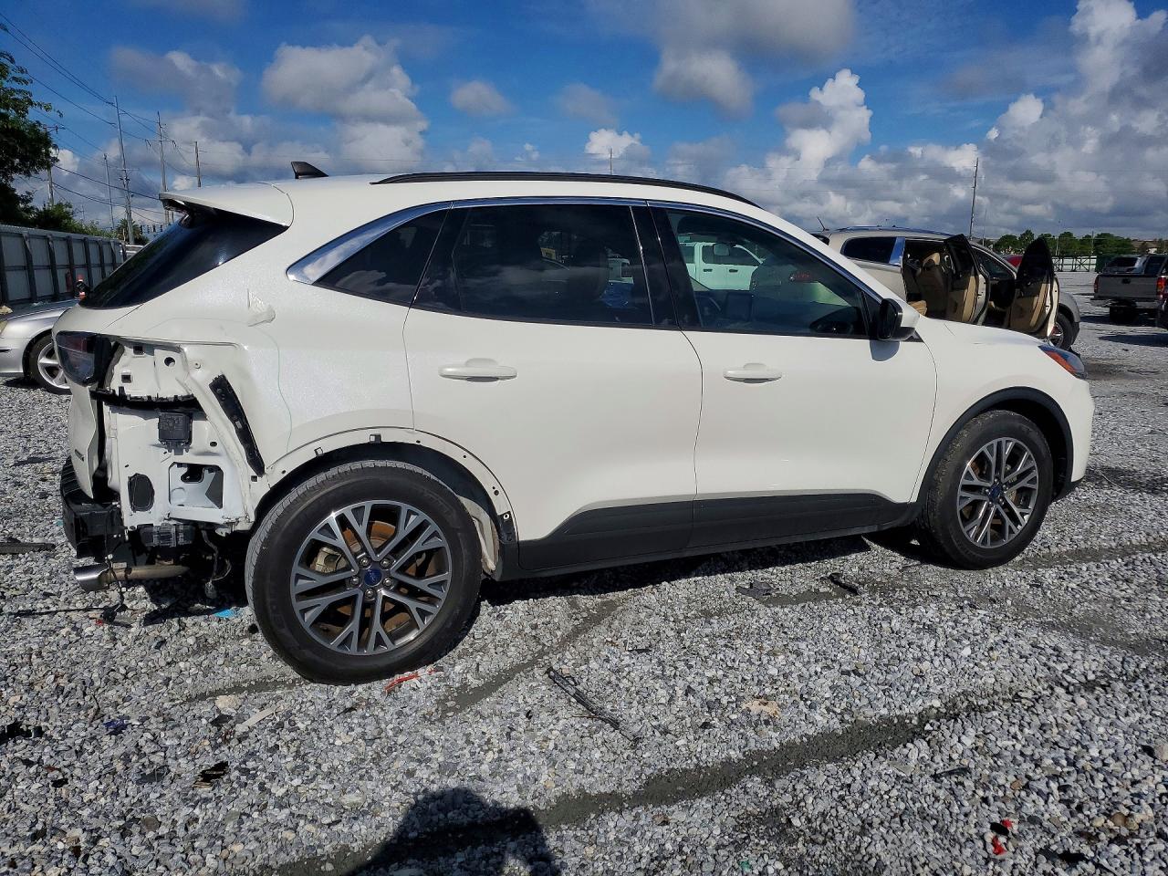 2020 FORD ESCAPE SEL — снимка 3