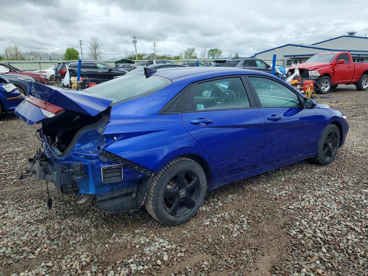 2024 HYUNDAI ELANTRA SE — снимка 3