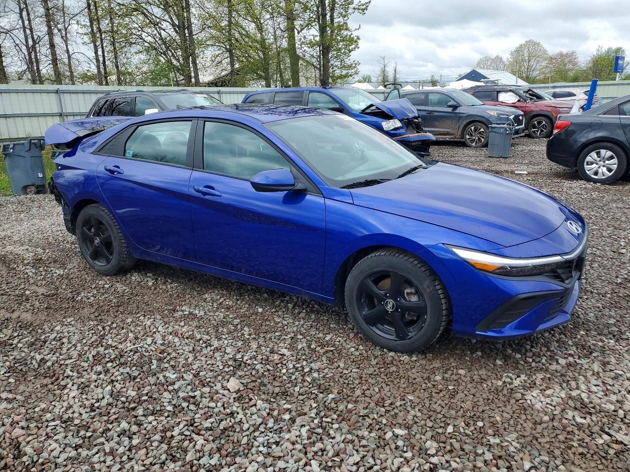 2024 HYUNDAI ELANTRA SE — снимка 4