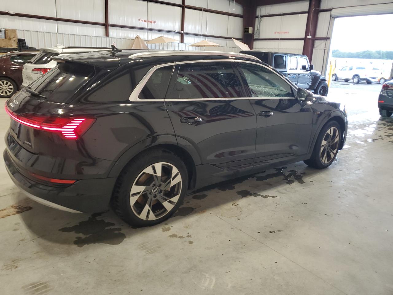 2021 AUDI E-TRON PREMIUM — снимка 3