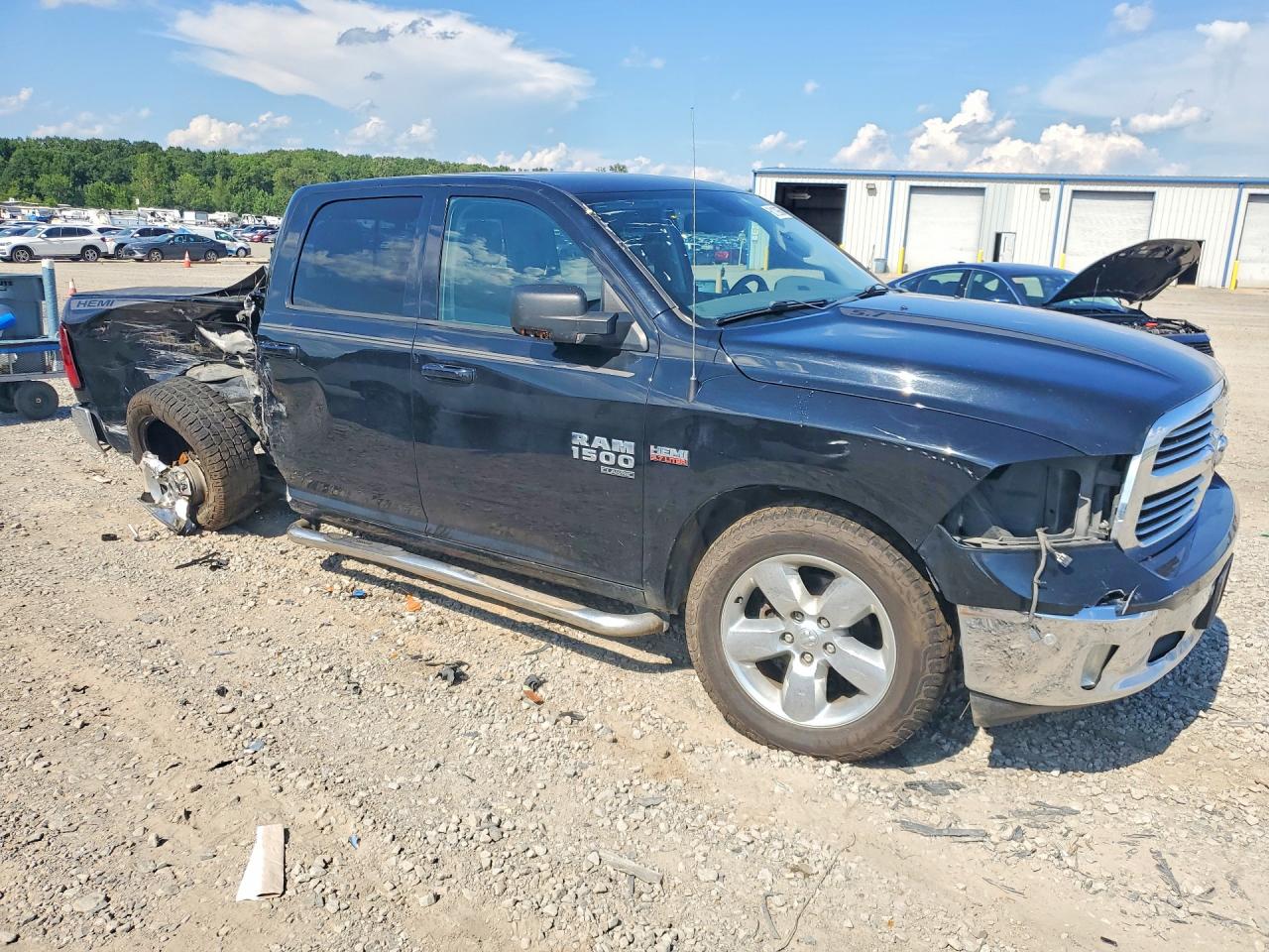 2019 RAM 1500 CLASSIC SLT — снимка 4