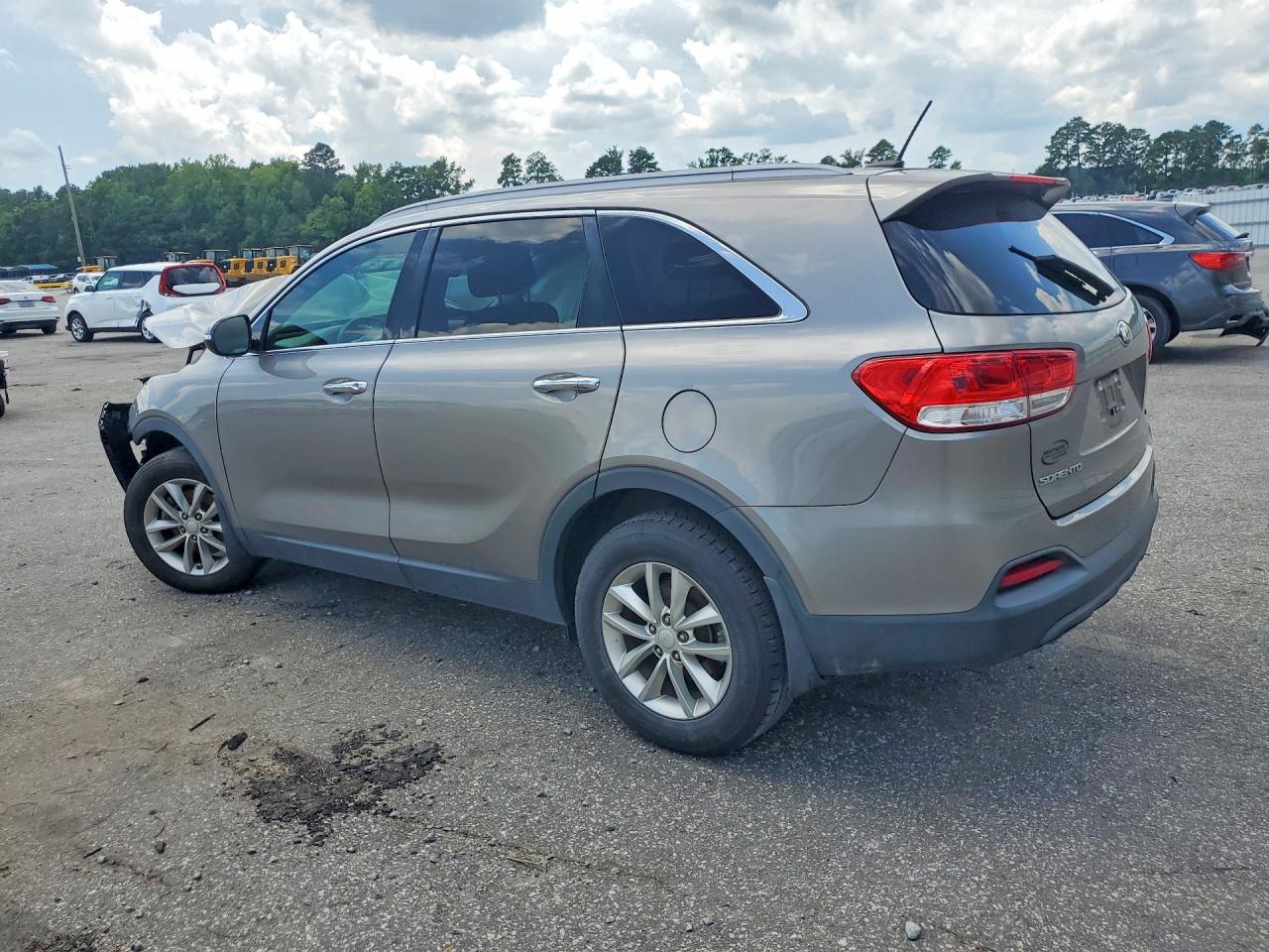 2017 KIA SORENTO LX — снимка 2