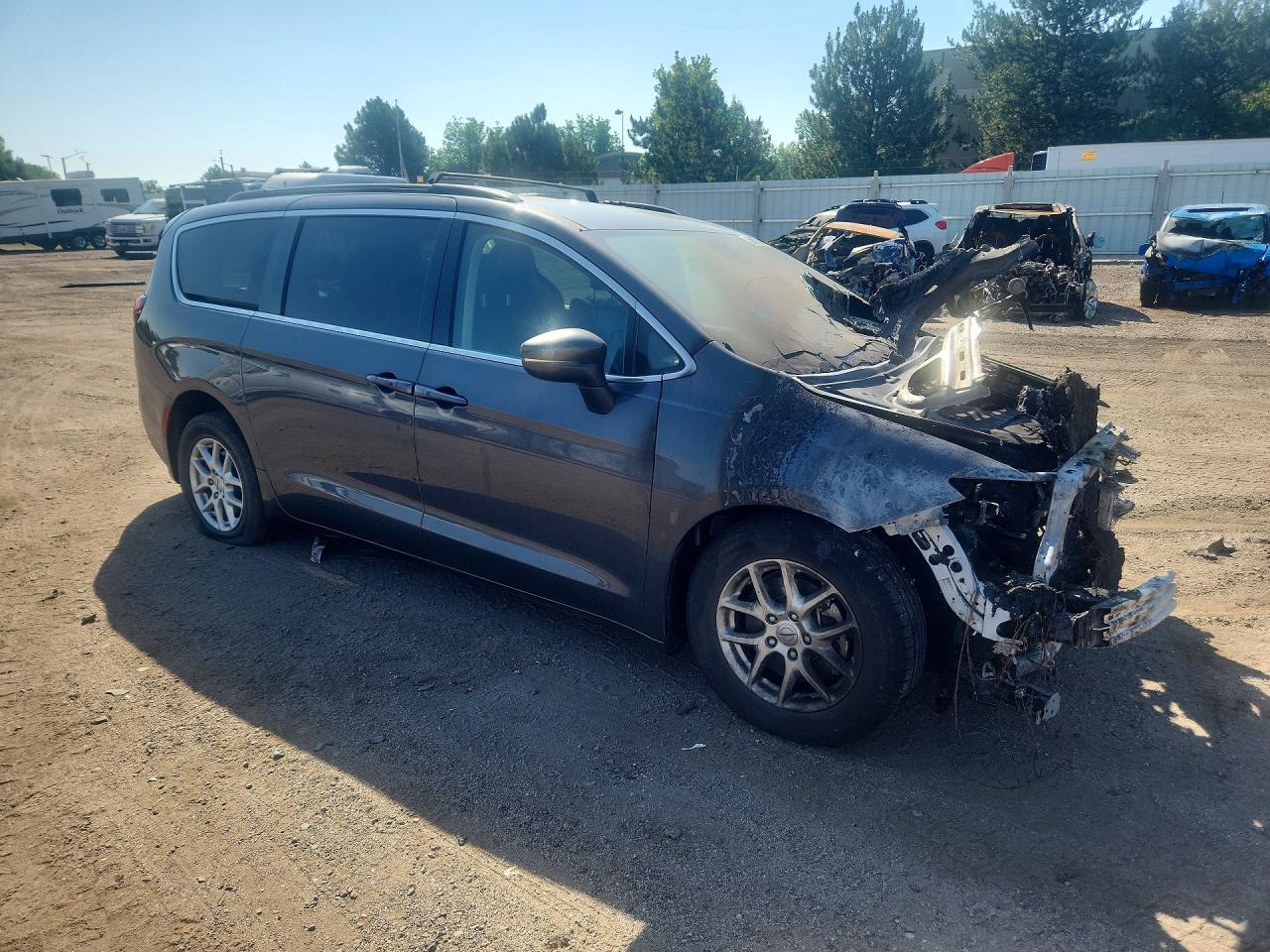 2022 CHRYSLER PACIFICA TOURING L — снимка 4