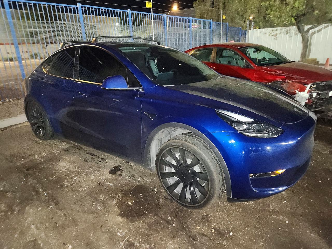 2023 TESLA MODEL Y — снимка 4