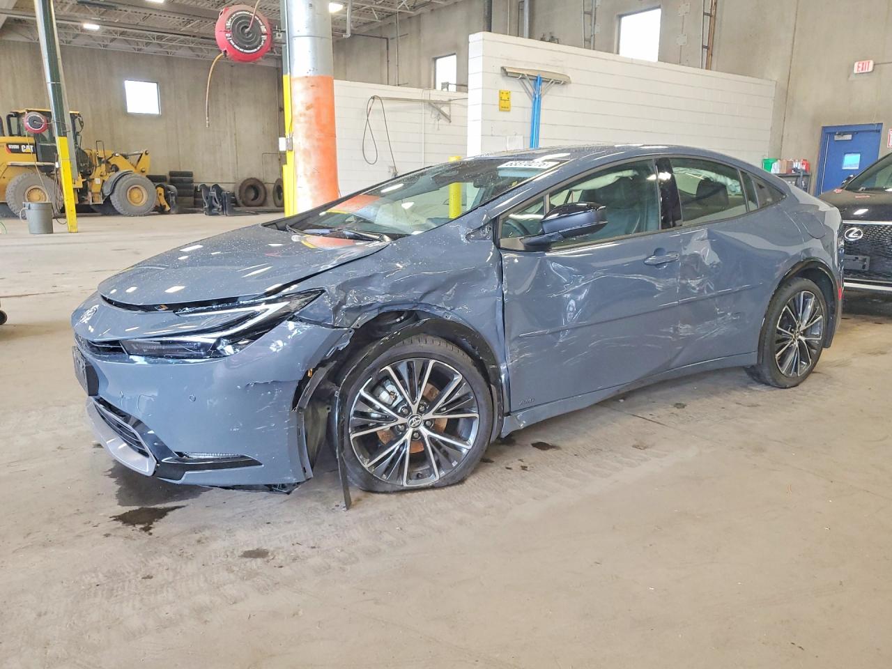 2026 TOYOTA PRIUS XLE