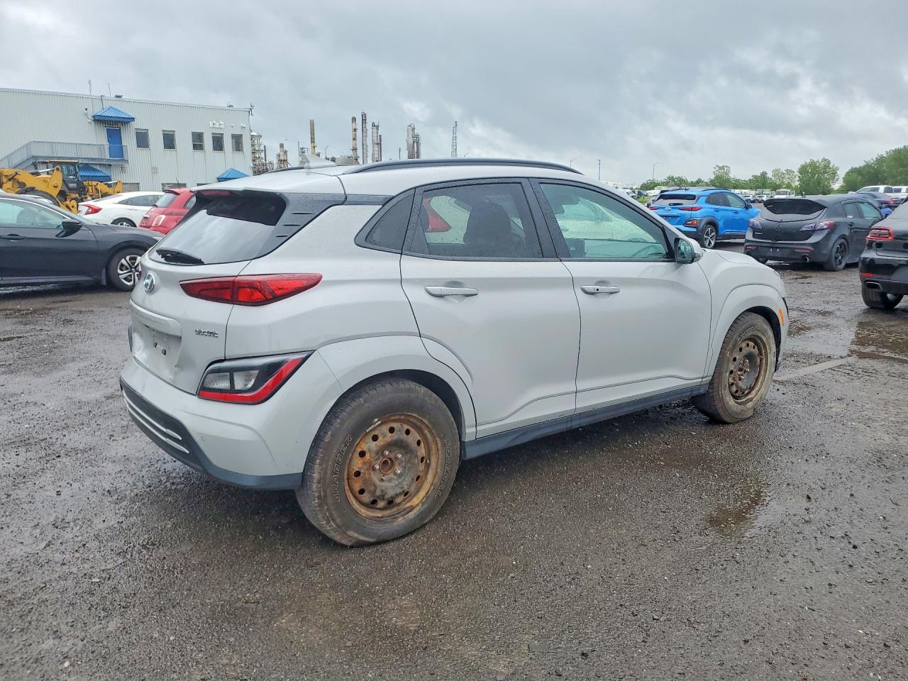 2023 HYUNDAI KONA SE — снимка 3