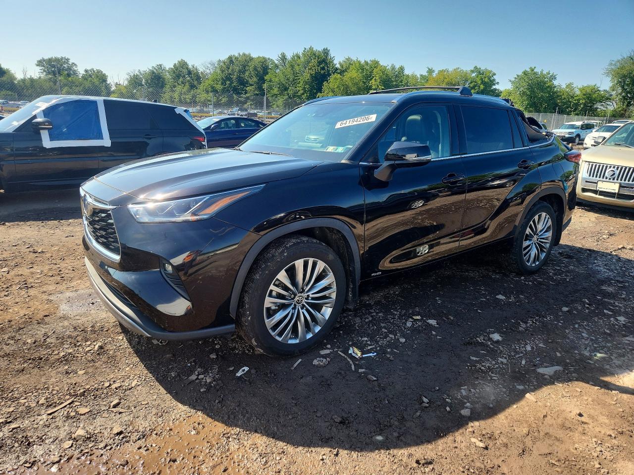 2022 TOYOTA HIGHLANDER HYBRID PLATINUM