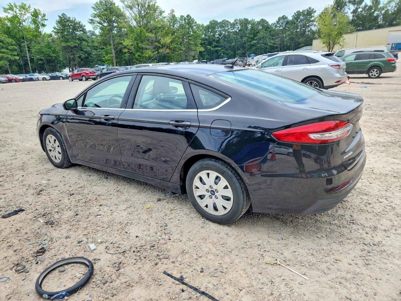 2019 FORD FUSION S — снимка 2