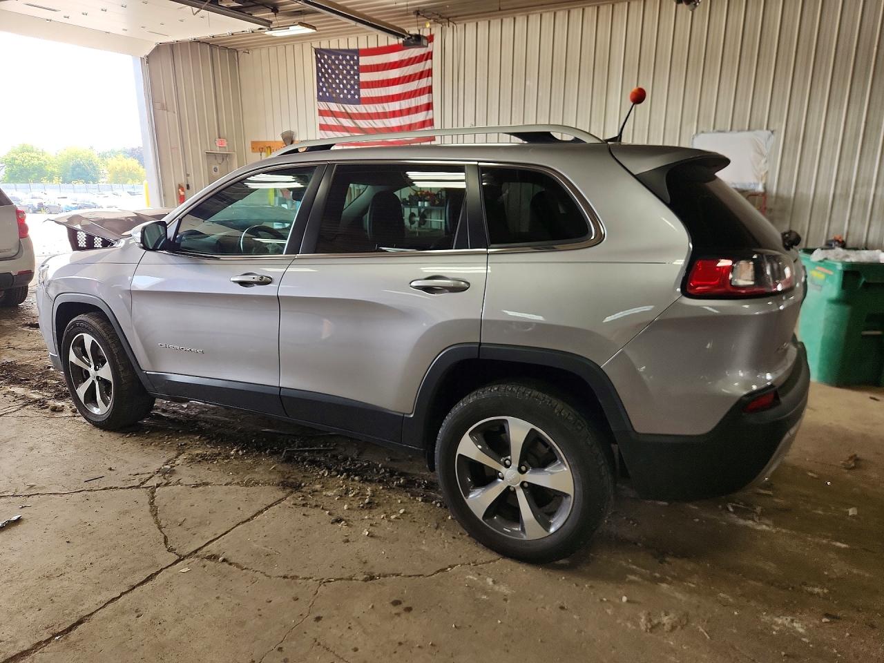 2019 JEEP CHEROKEE LIMITED — снимка 2