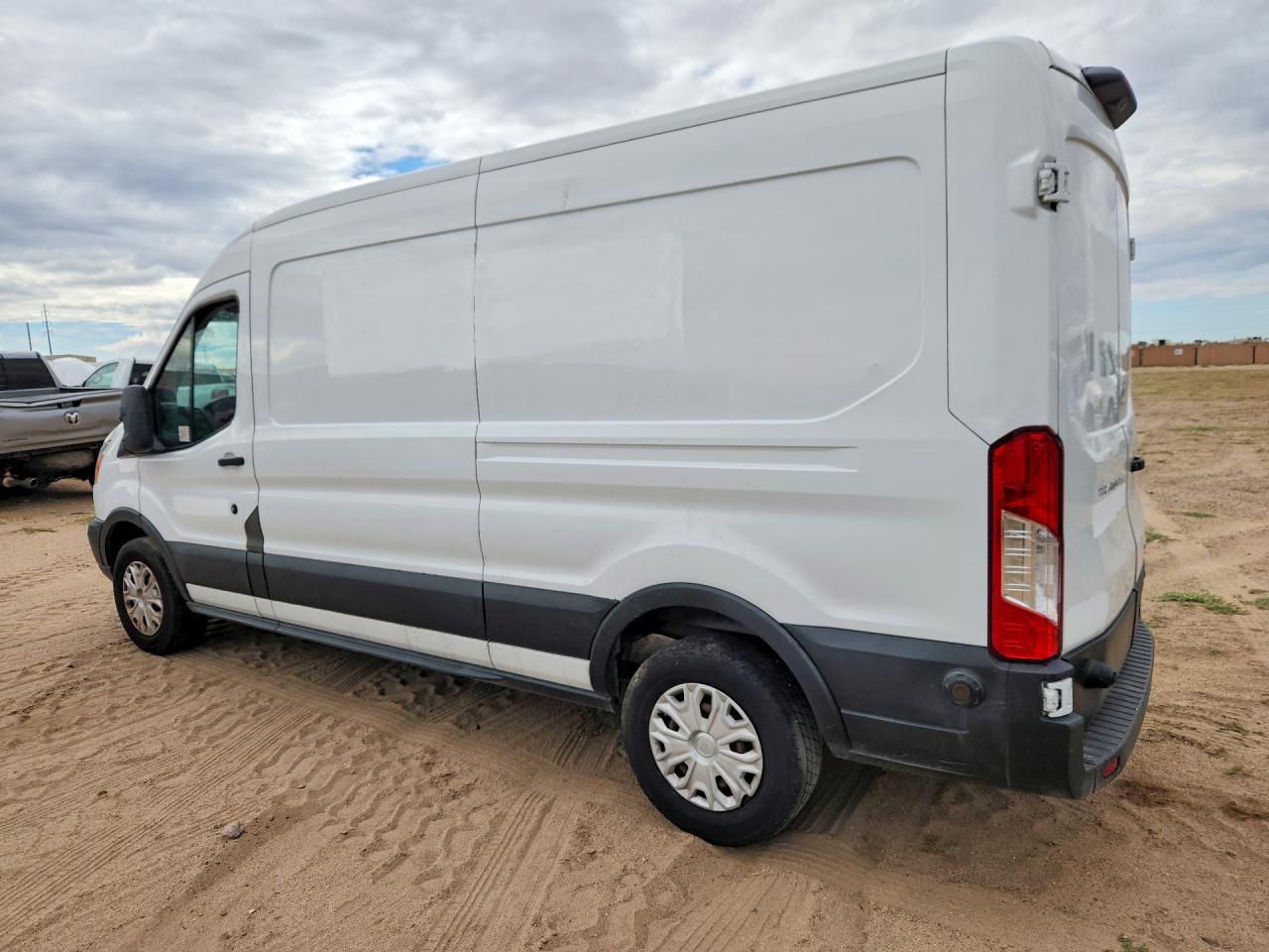 2019 FORD TRANSIT T-150 — снимка 2