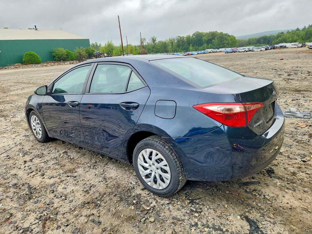 2017 TOYOTA COROLLA LE — снимка 2
