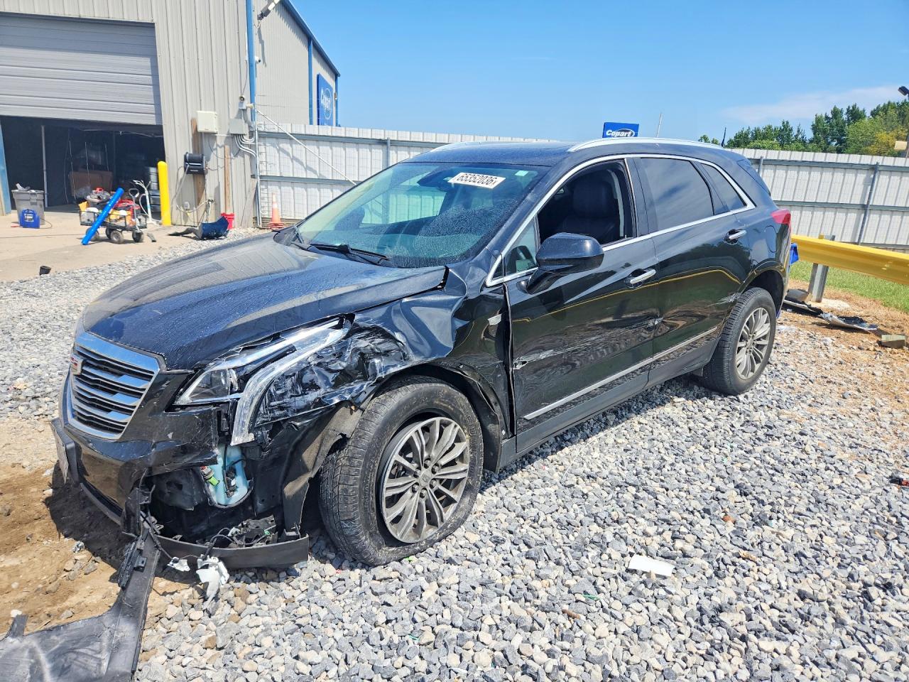 2017 CADILLAC XT5