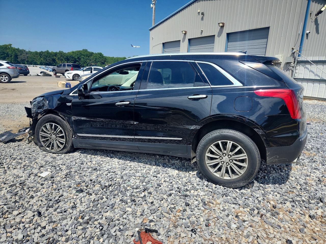 2017 CADILLAC XT5 — снимка 2
