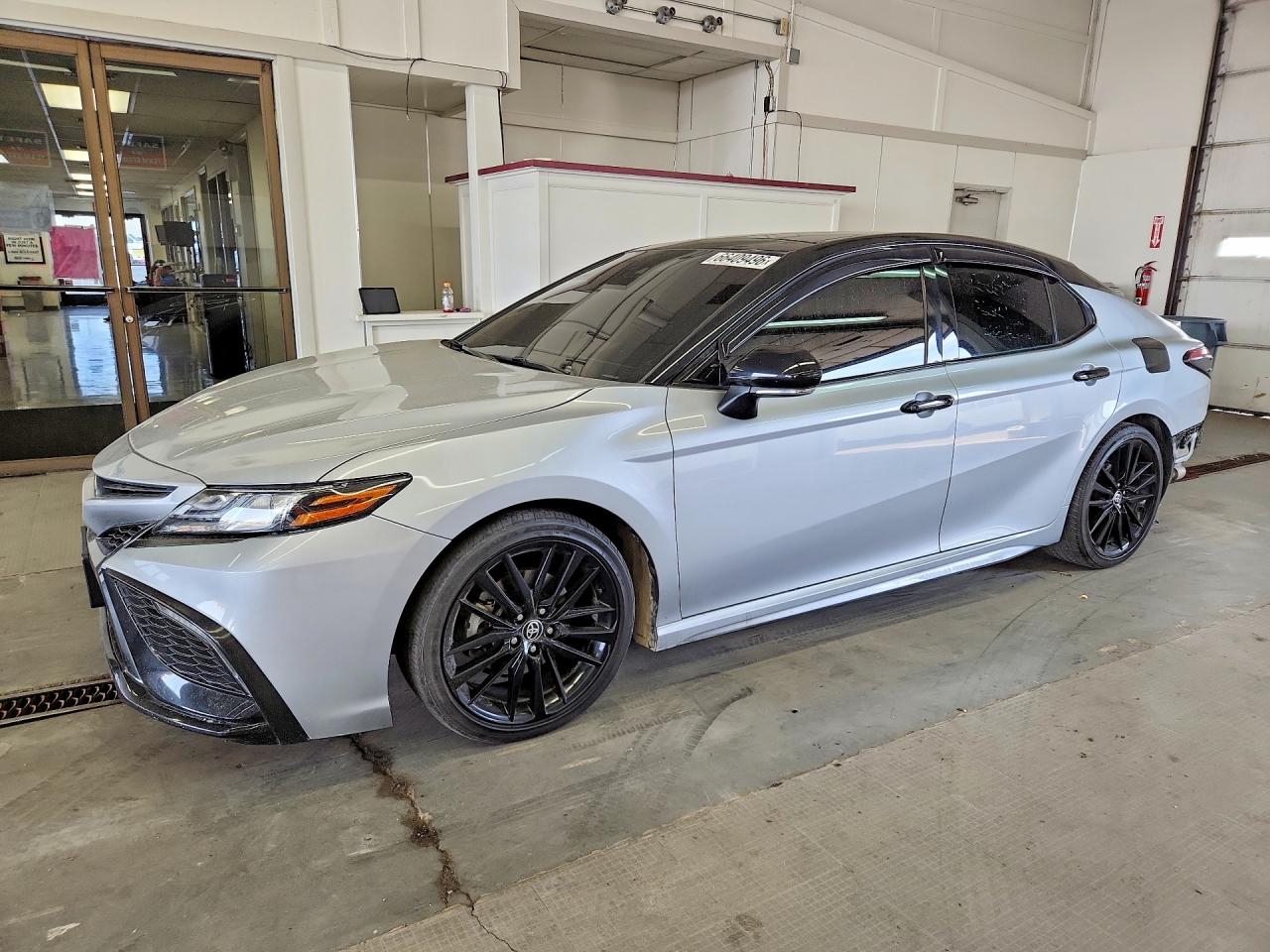 2022 TOYOTA CAMRY