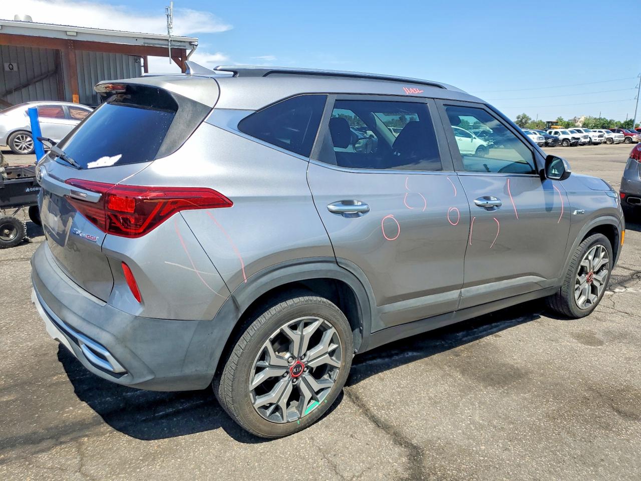 2021 KIA SELTOS SX — снимка 3