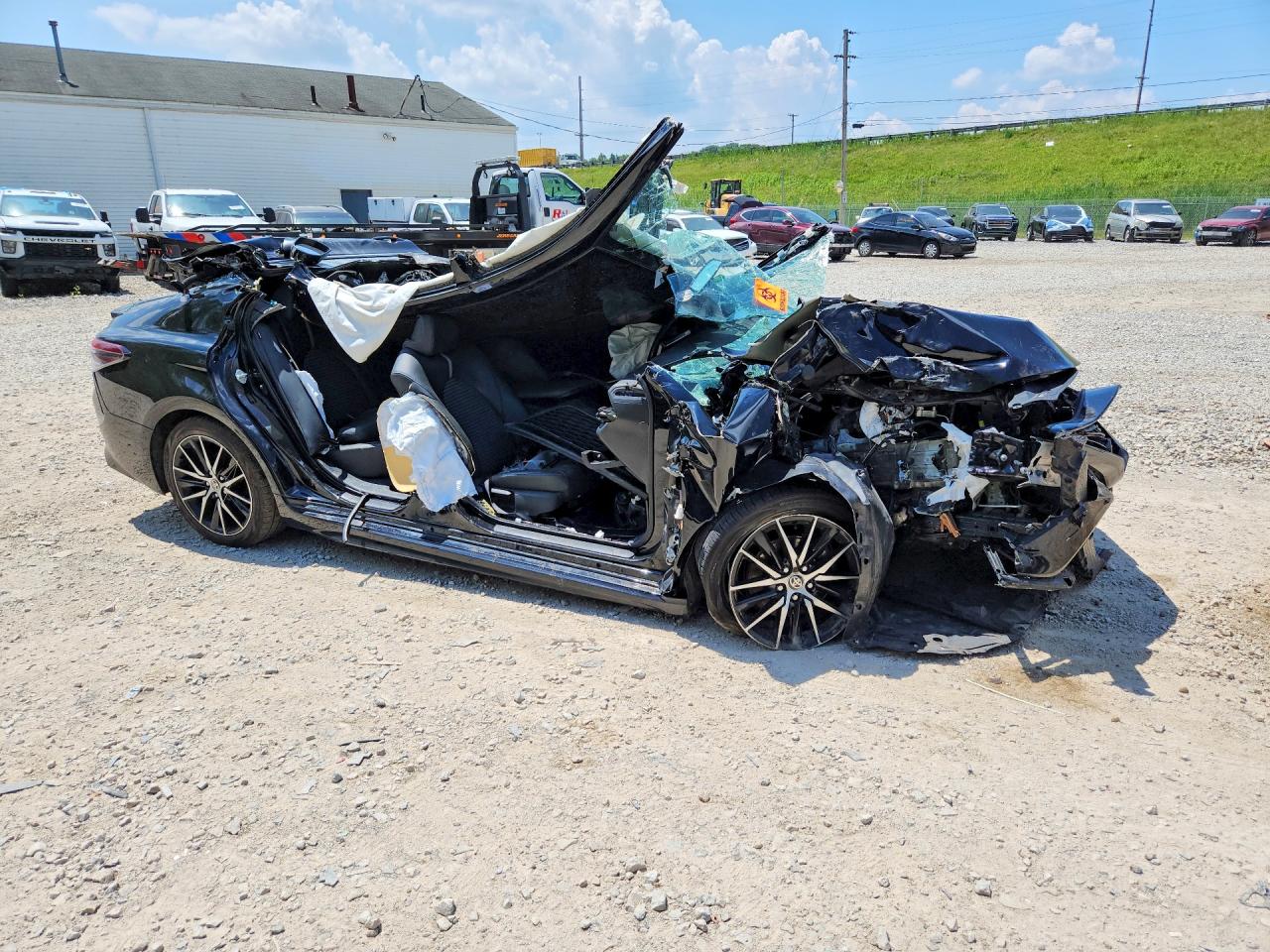 2023 TOYOTA CAMRY SE — снимка 4