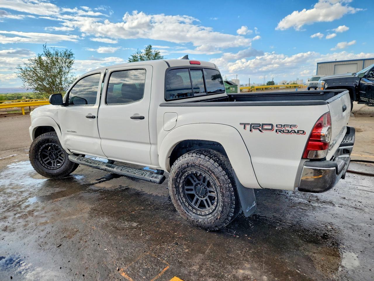2015 TOYOTA TACOMA V6 — снимка 2