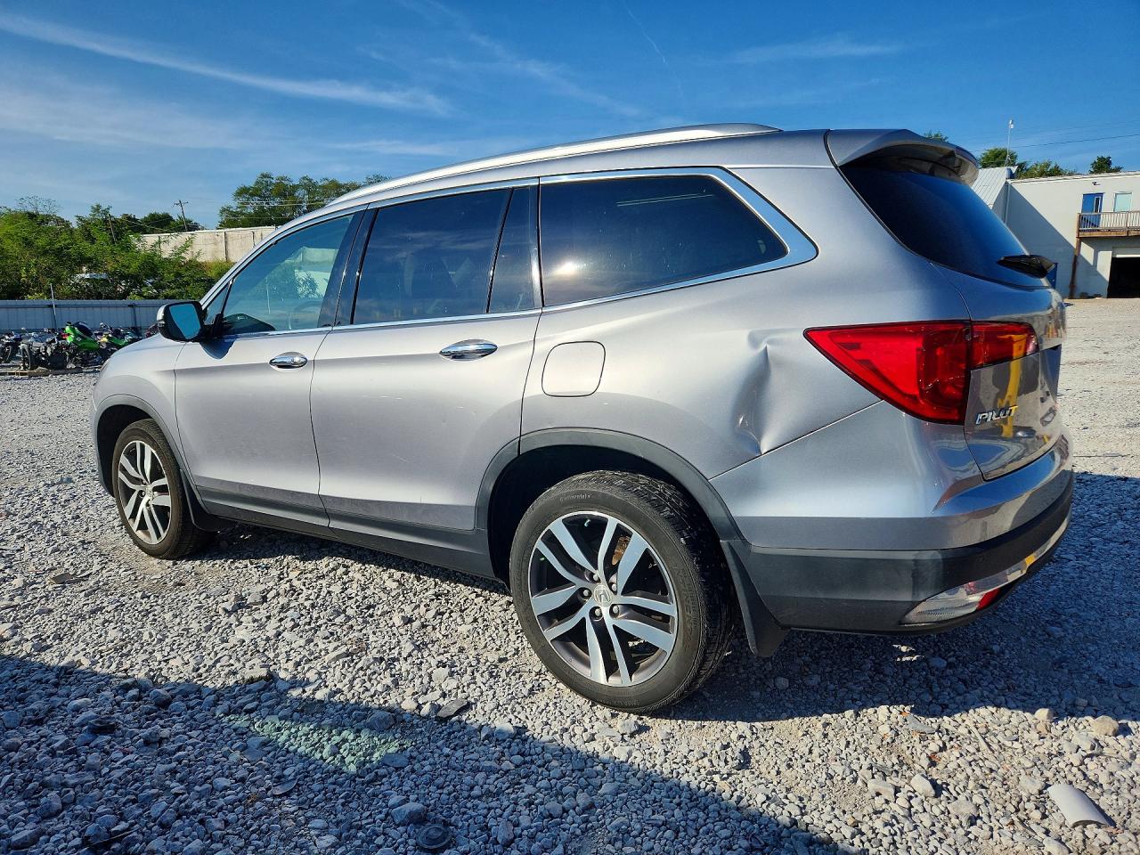 2016 HONDA PILOT ELITE — снимка 2
