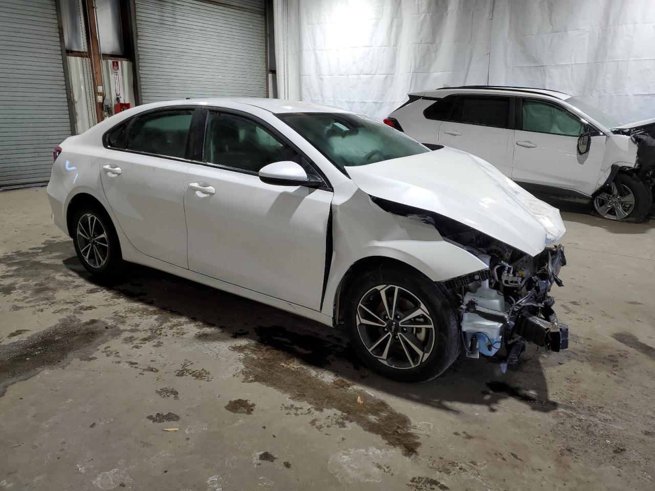 2024 KIA FORTE LX — photo 4