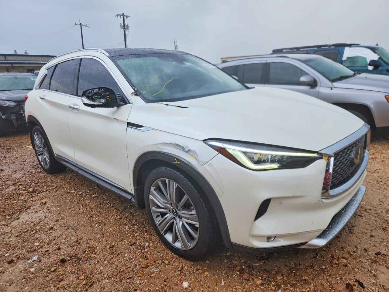 2021 INFINITI QX50 ESSENTIAL — снимка 4