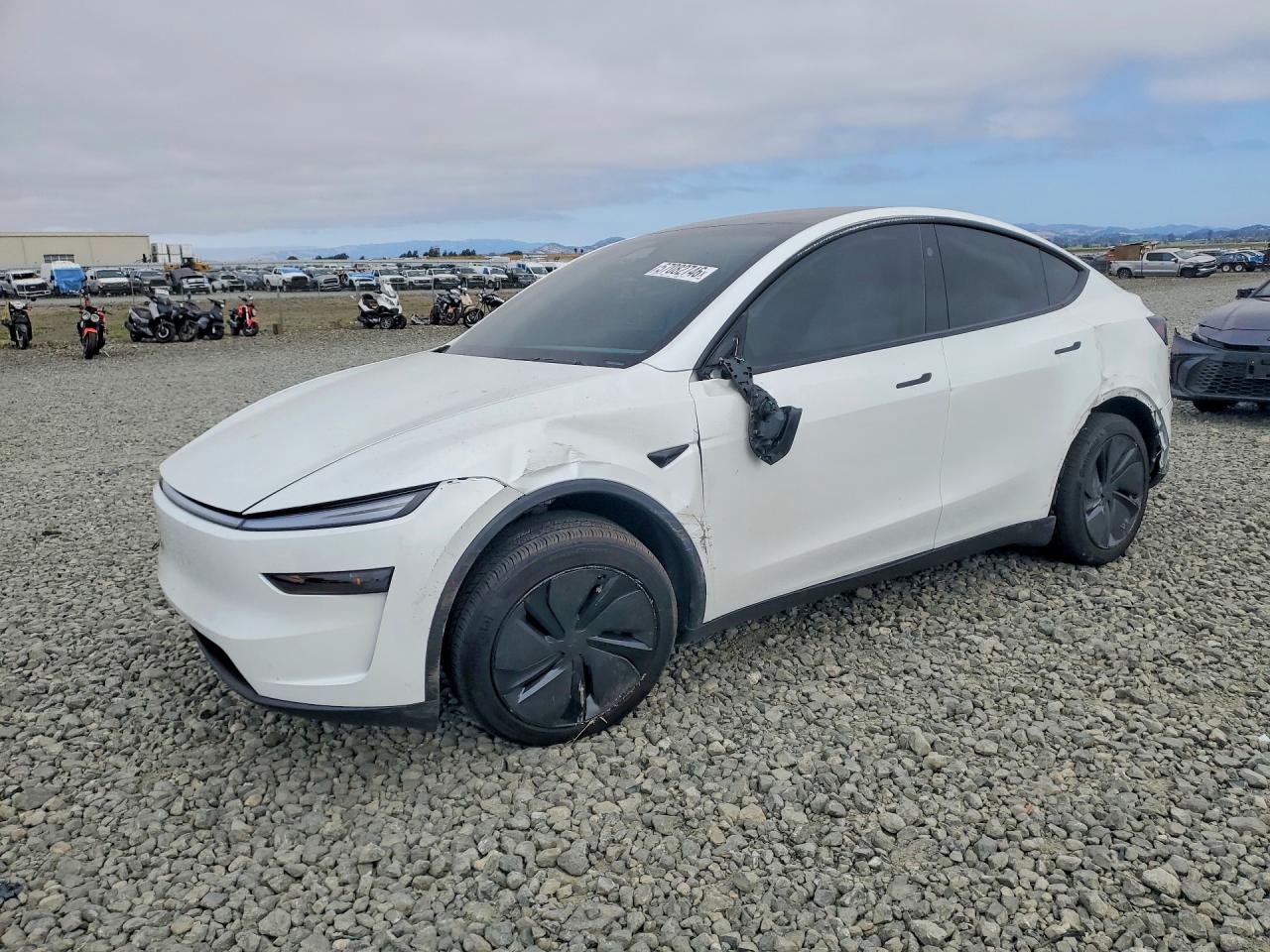 2026 TESLA MODEL Y