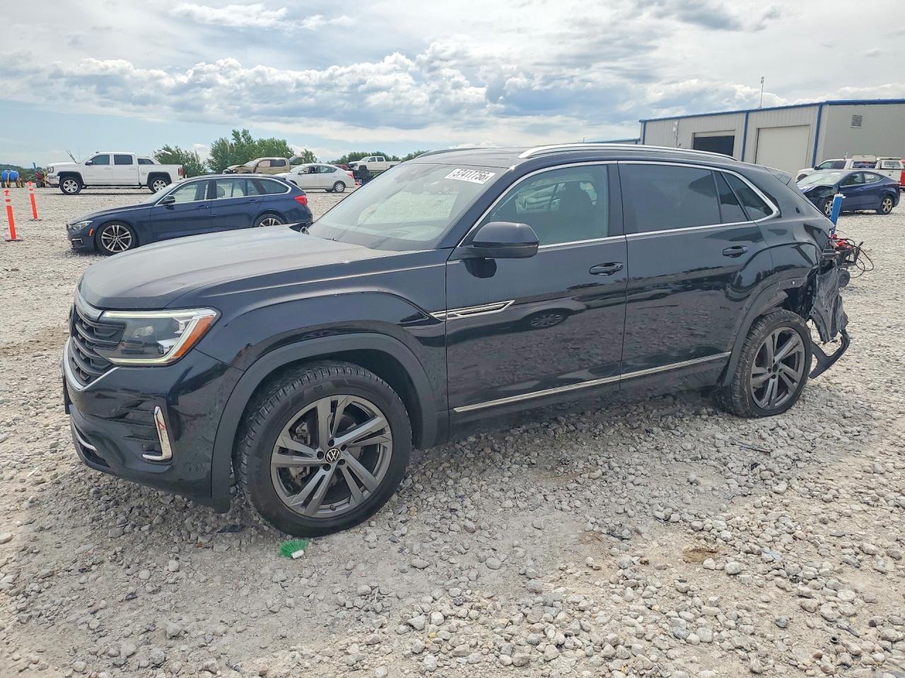 2024 VOLKSWAGEN ATLAS CROSS SPORT SEL R-LINE