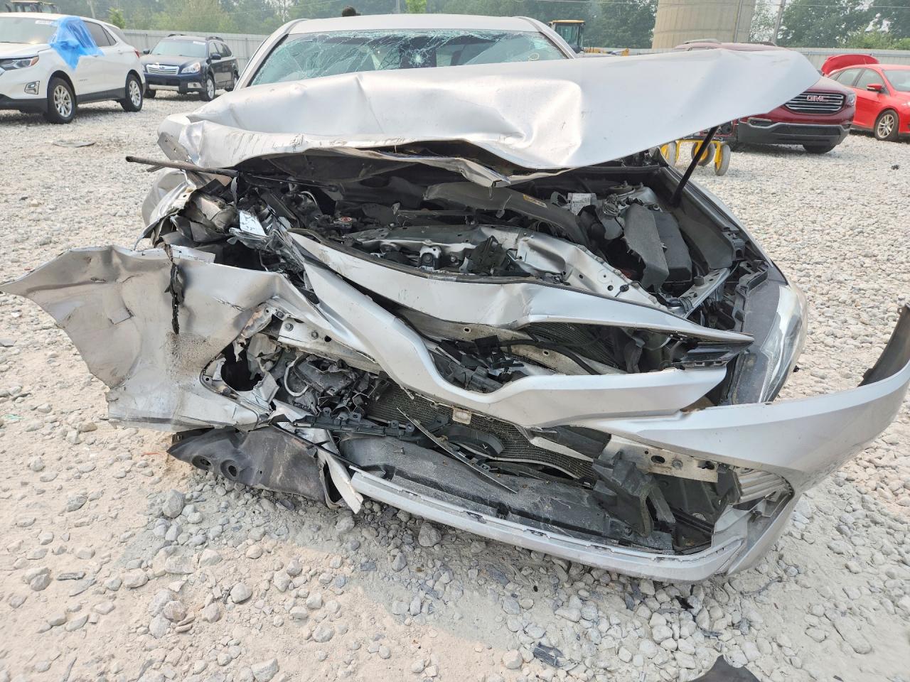 2020 TOYOTA CAMRY XLE — снимка 5