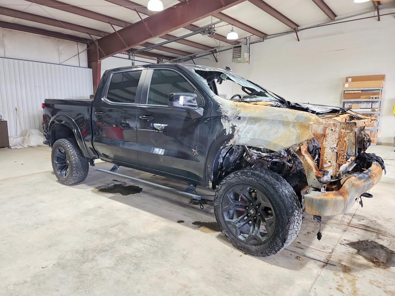 2024 CHEVROLET SILVERADO K1500 RST — снимка 4