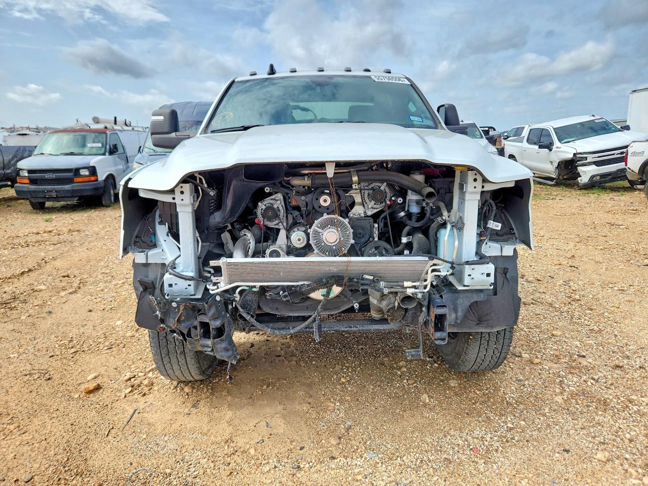 2024 RAM 3500 — снимка 5