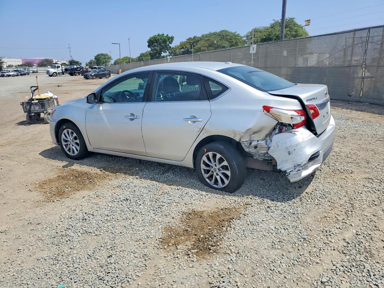 2018 NISSAN SENTRA SV — снимка 2