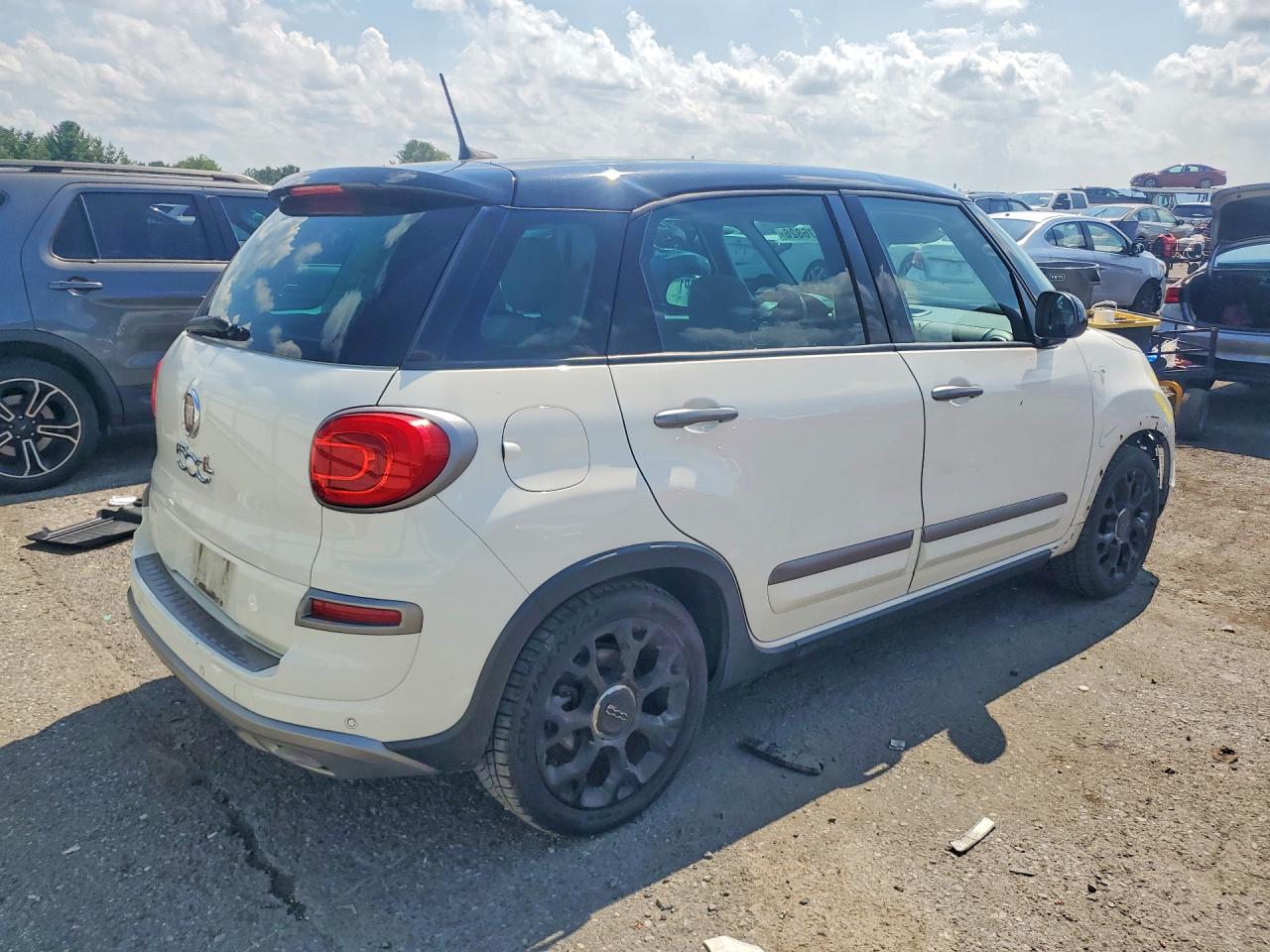 2018 FIAT 500L TREKKING — снимка 3