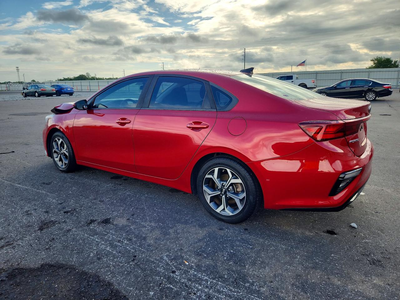 2019 KIA FORTE LXS — снимка 2